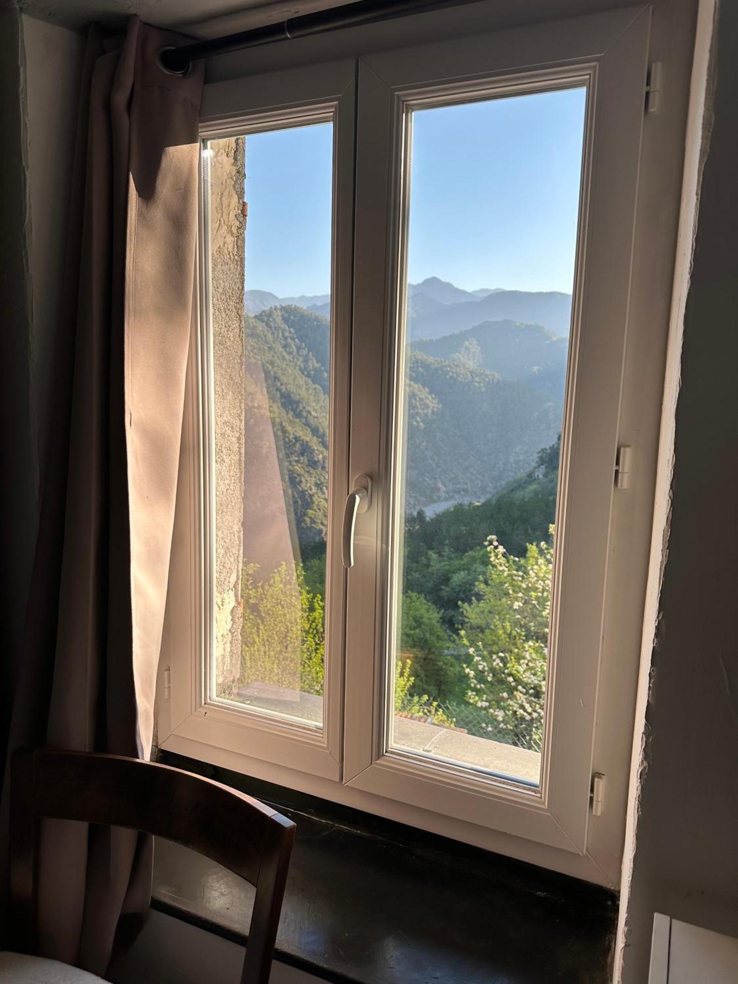 Balcon Soleil, Un Havre De Paix Avec Vue Sublime Parfait Pour Un Week-End Au Calme Appartement Malaussene Buitenkant foto